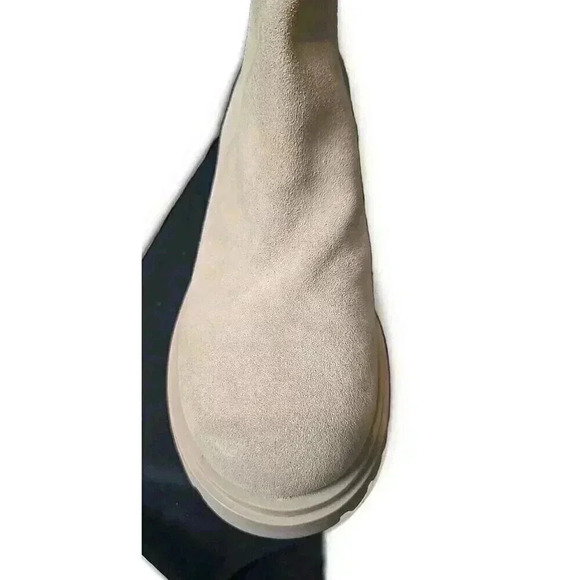 Steve Madden size 9.5 Holley Sand suede chunky block heel pull on ankle boots - Picture 5 of 12